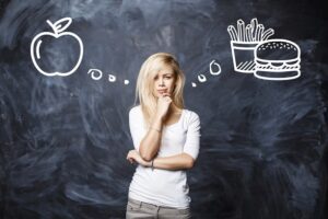 Pretty Woman makes a choice between bad food